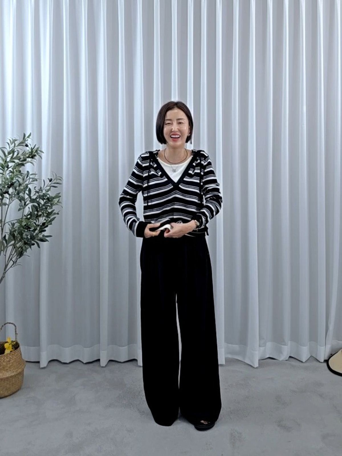 31554-단가라후드레이어드울니트 썸네일 2