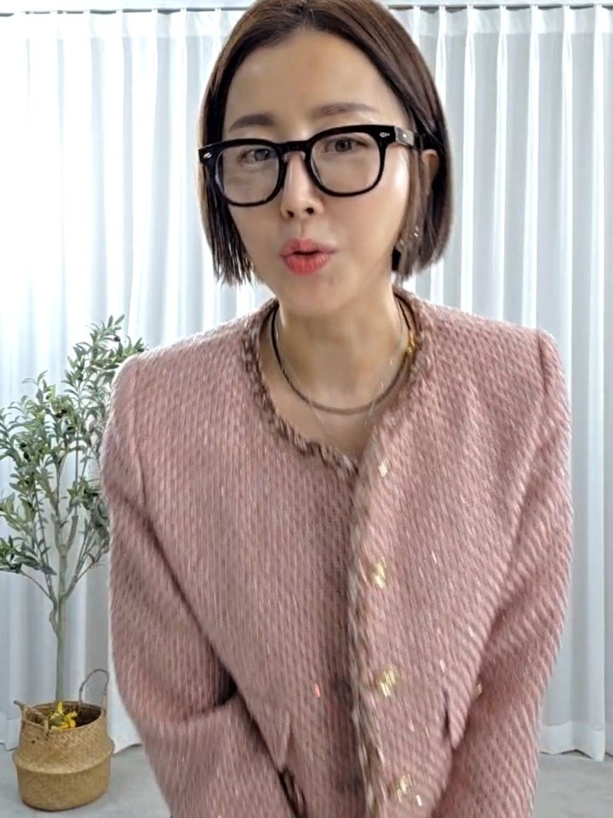 31633-전도연메인안경 썸네일 2