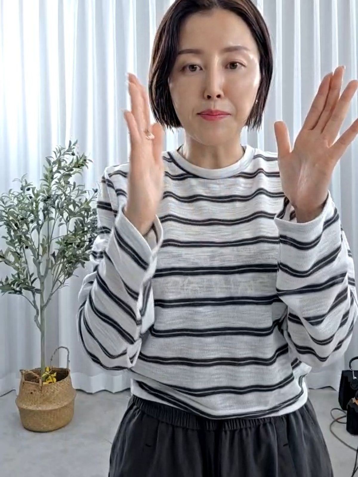31713-빽매력단가라니트