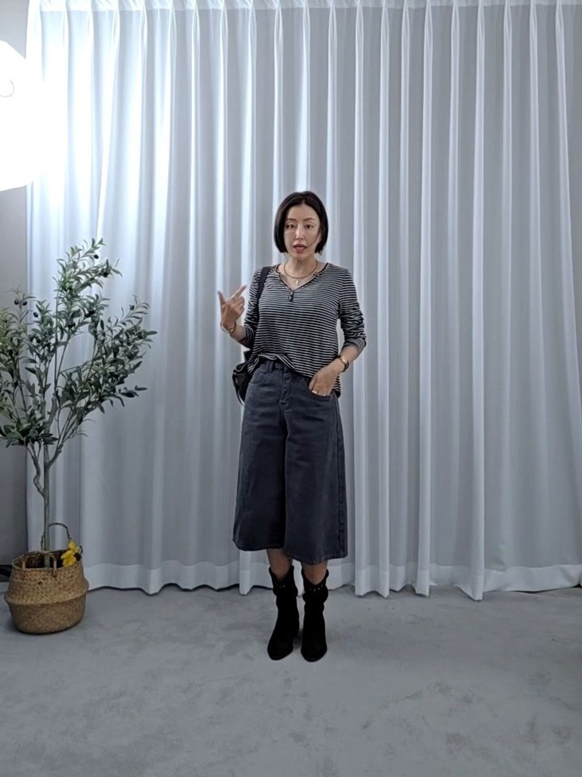 31725-레이어드언발단가라티셔츠