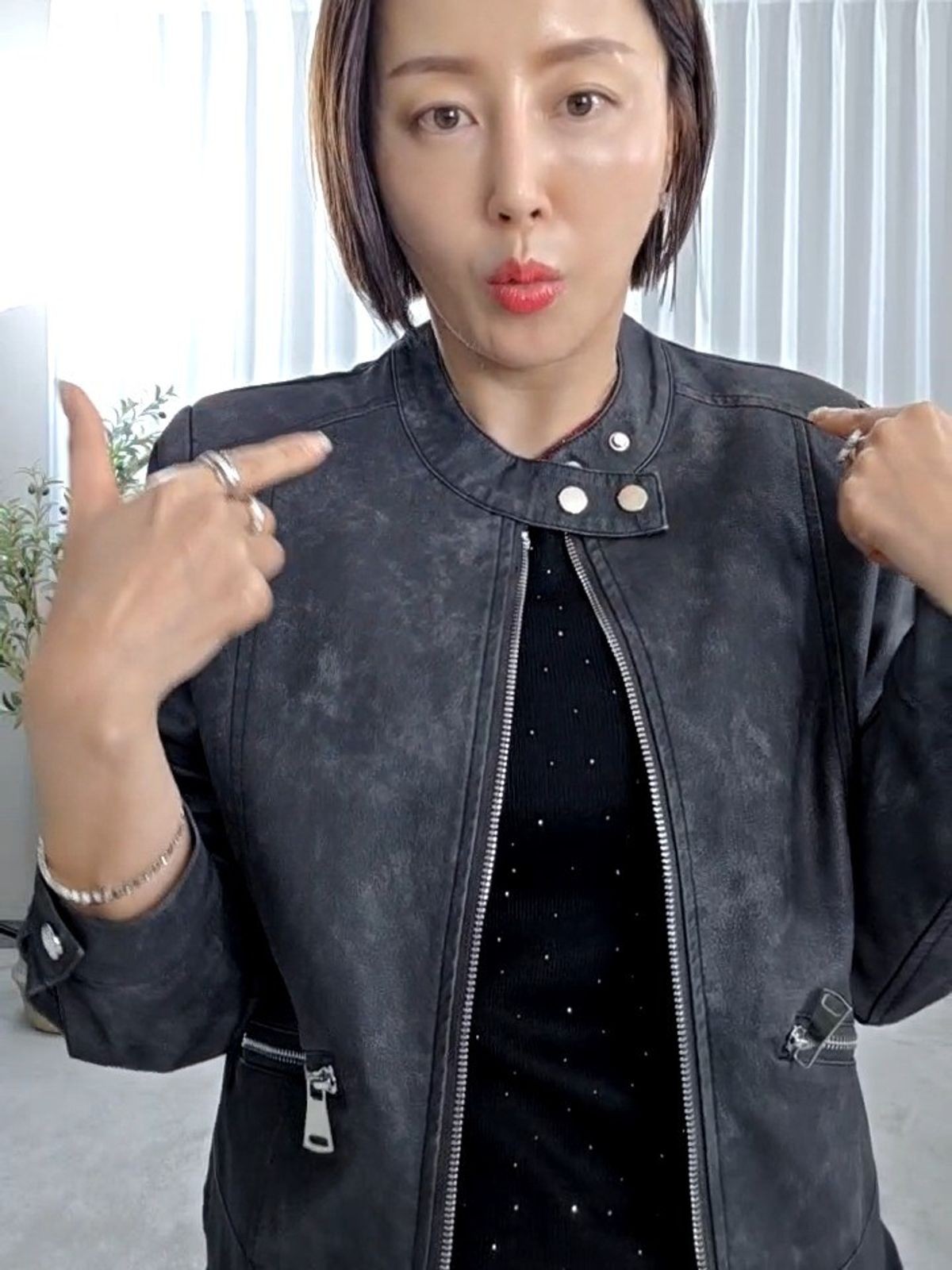 31931-컨템포러리무드워싱레더자켓 썸네일 2