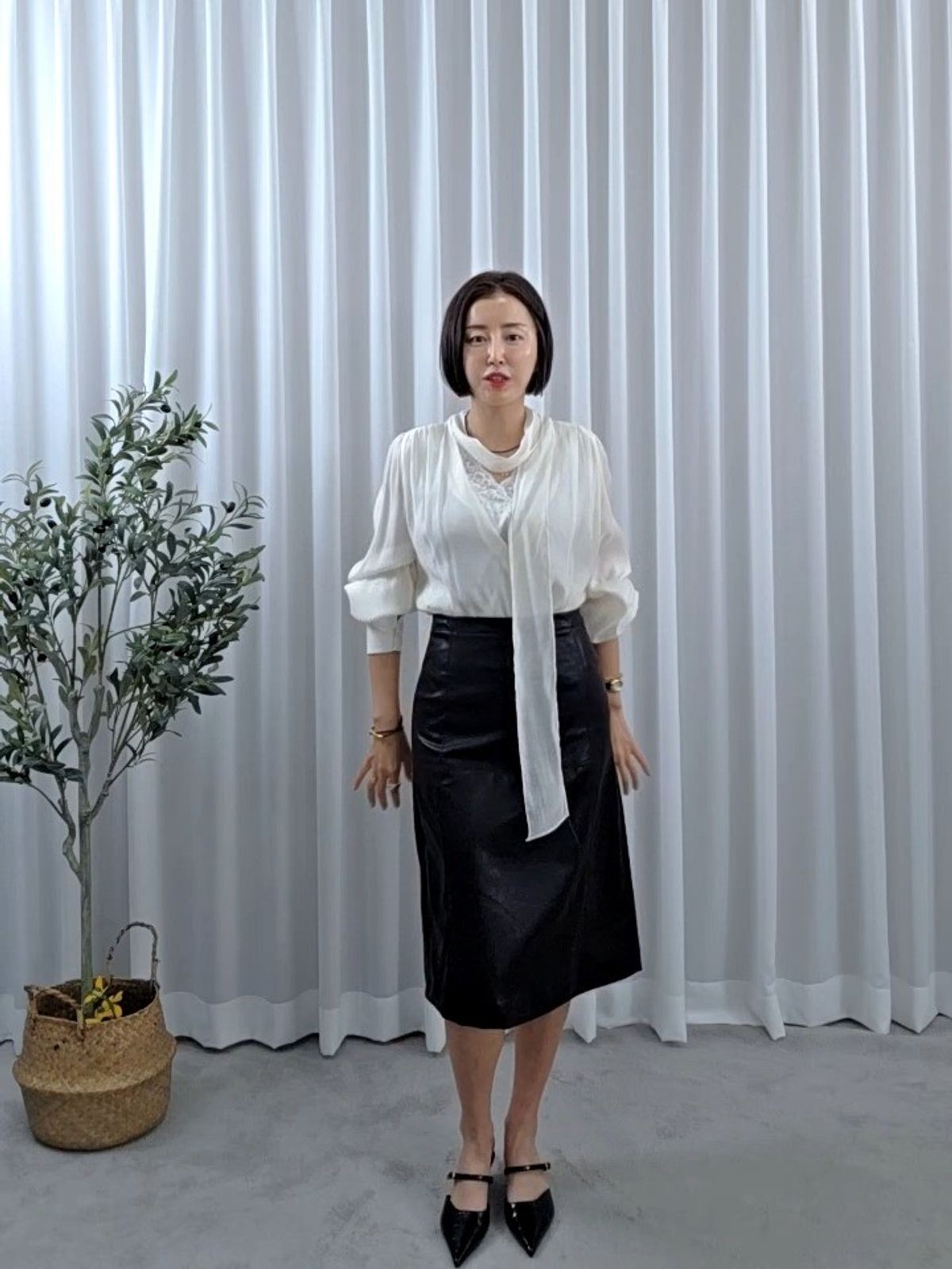 31956-여신레이스블라우스 썸네일 2